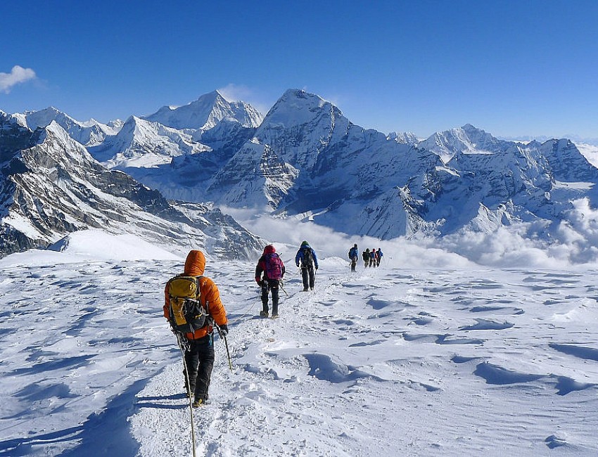 Mera Peak Climbing - 12 Days Image