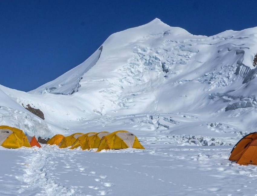 Himlung Himal Expedition - 25 Days Image